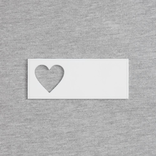 Лейбл из ПВХ с вырубкой «Сердце», белый