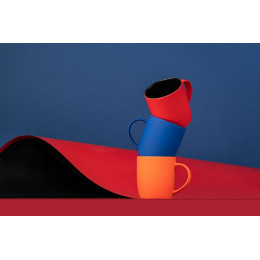 Кружка Surprise Touch Black с покрытием софт-тач, синяя